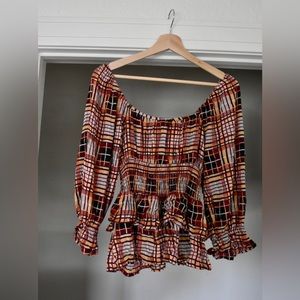 Patterned Top w/ Ruching